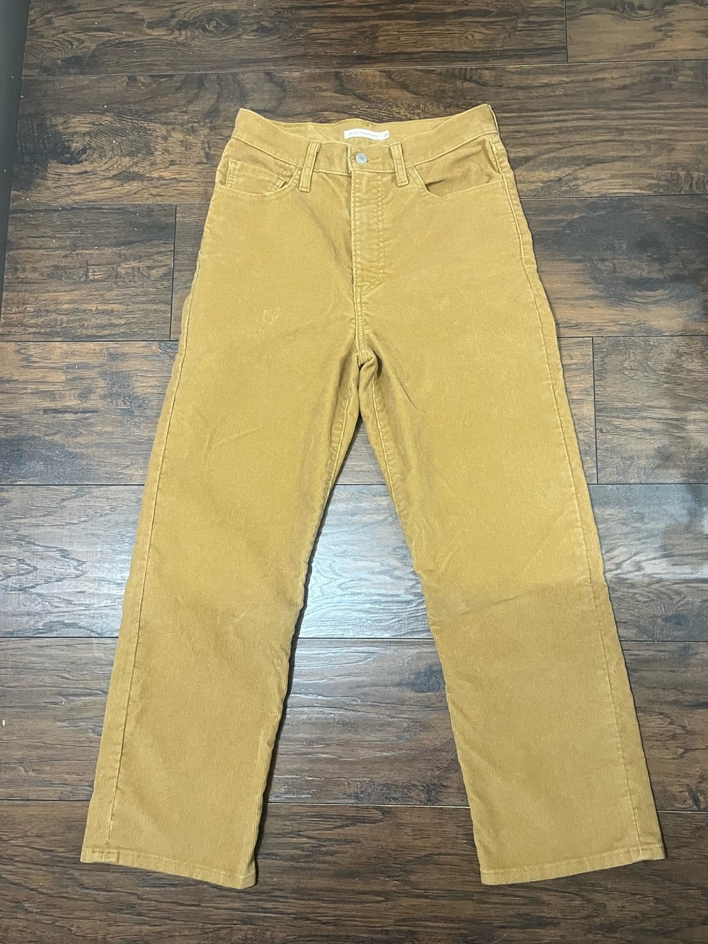 Levi's Men's Corduroy Pants in Mustard Gold
